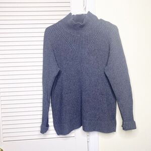 Banana Republic Factory Sweater Womens SZ Medium Wool Blend Ribbed Mock Neck